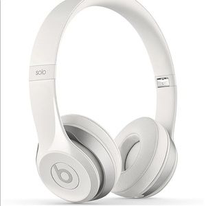 Beats solo 2 wired headphones